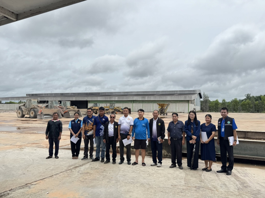 ร่วมลงพื้นที่ออกตรวจกิจการลานมันเพื่อออกใบอนุญาตกิจการที่เป็นอันตรายต่อสุขภาพ หมู่ 8 บ้านคำวังยาง ตำบลนิคมสร้างตนเองลำโดมน้อย อำเภอสิรินธร จังหวัดอุบลราชธานี